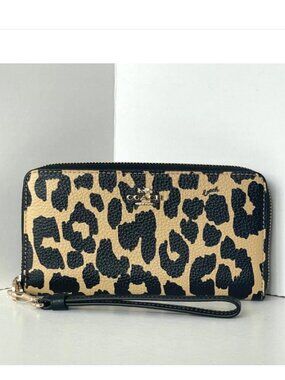 Coach Long Zip Phone Wallet Leopard Brown Pebbled Leather Wristlet